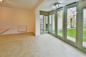 Photo 10- click for photo gallery